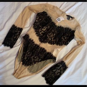 🦋 Forever 21 Bodysuit 🦋